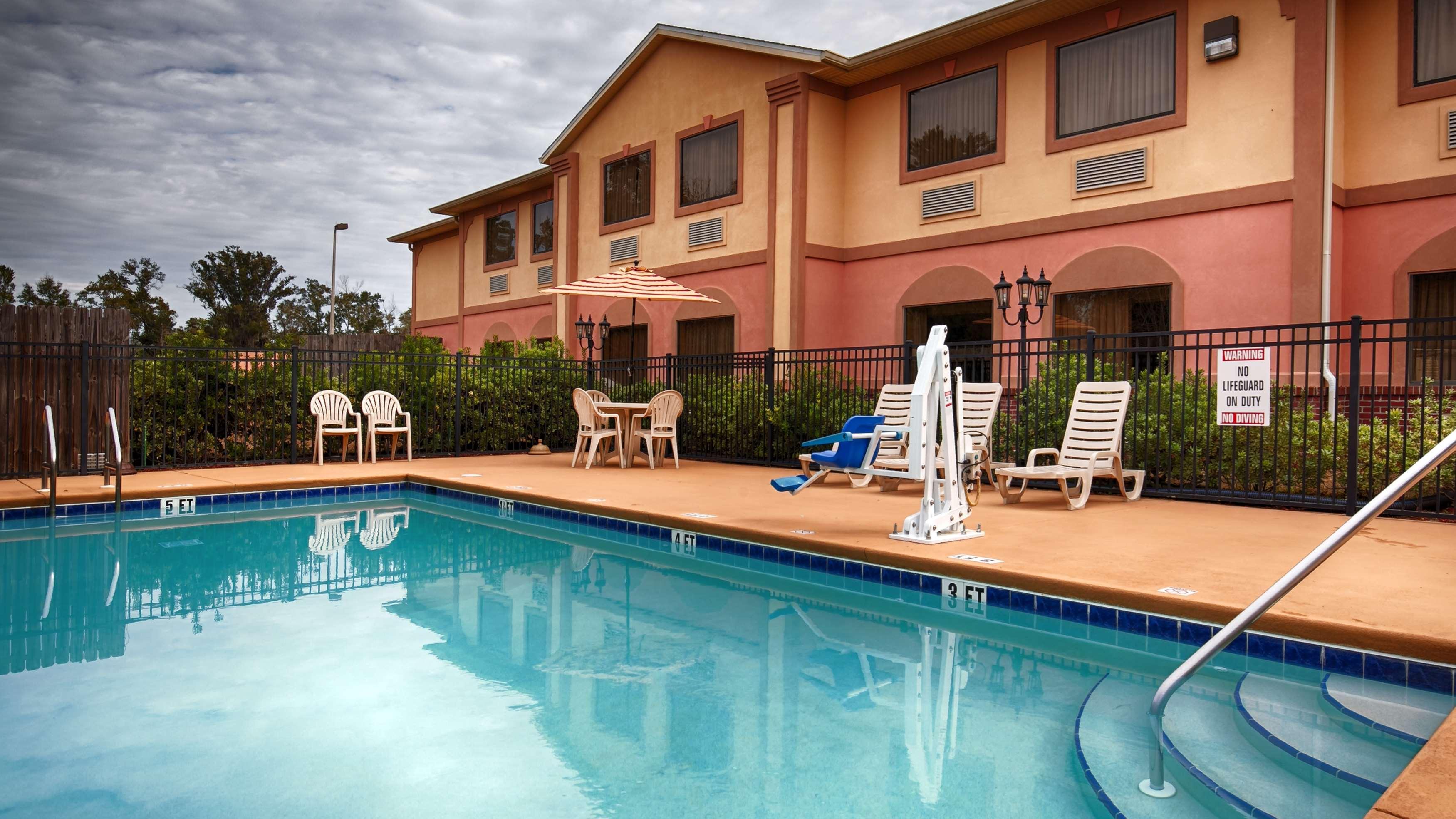 Best Western Wakulla Inn & Suites Крофордвилл Экстерьер фото